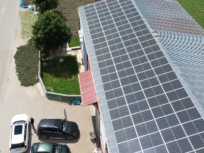 Impiant Fotovoltaik per biznesin, Perpunim bimesh medicinale, Maliq Impiant Fotovoltaik per biznesin, Perpunim bimesh medicinale, Maliq